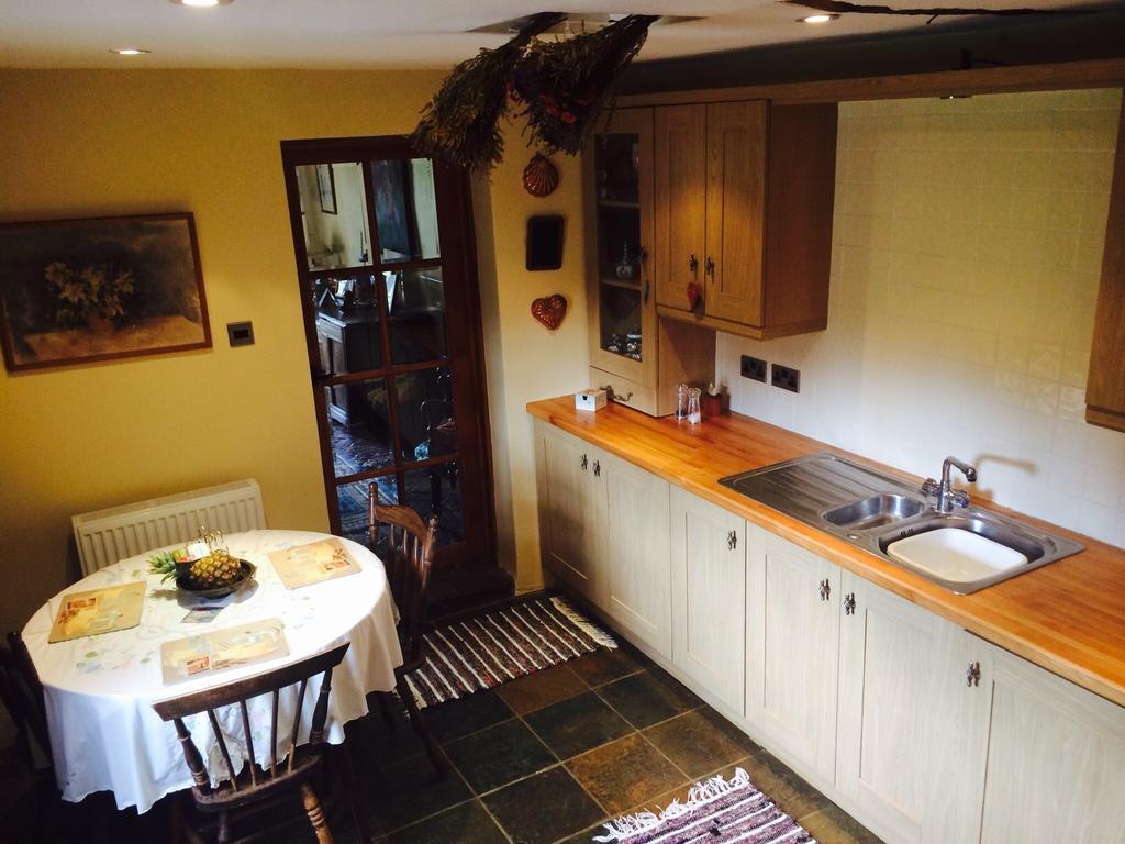 Low Nook Farm Holiday Cottage برامبتون المظهر الخارجي الصورة